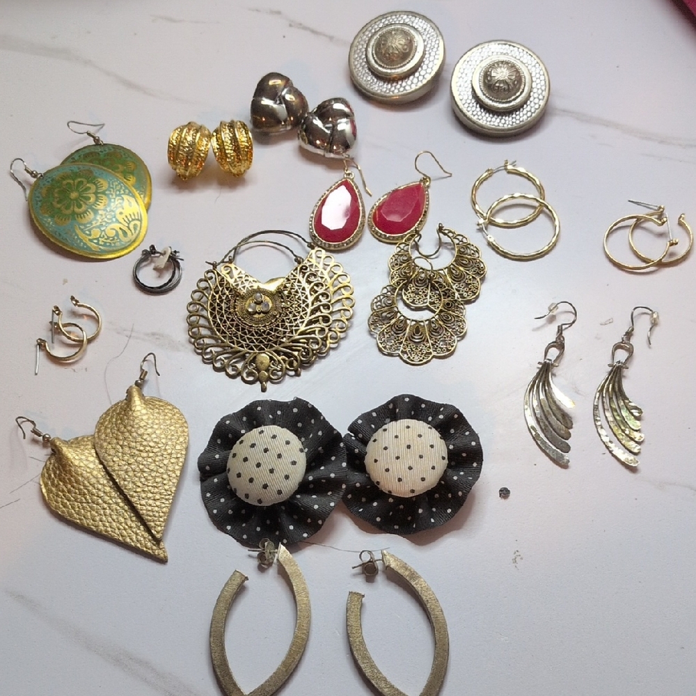 Elegant Gold and Silver Earring Set